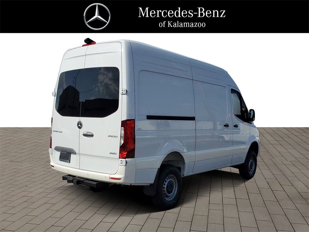 2024 Mercedes-Benz Sprinter 2500 Cargo 144 WB 4MATIC®