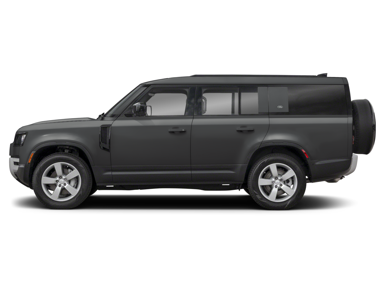 2024 Land Rover Defender 130 S photo 3