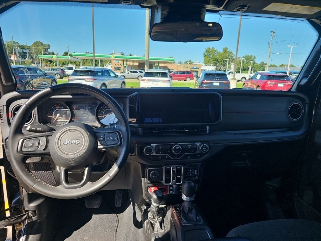 2025 Jeep Wrangler Rubicon