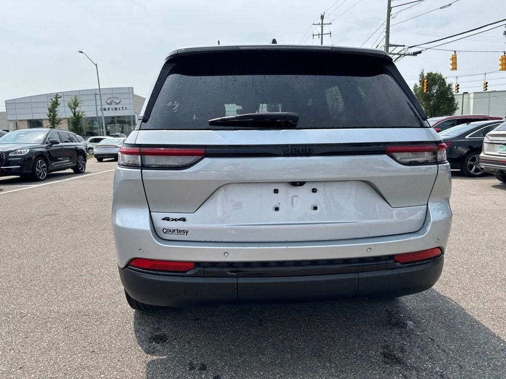 2023 Jeep Grand Cherokee Altitude X