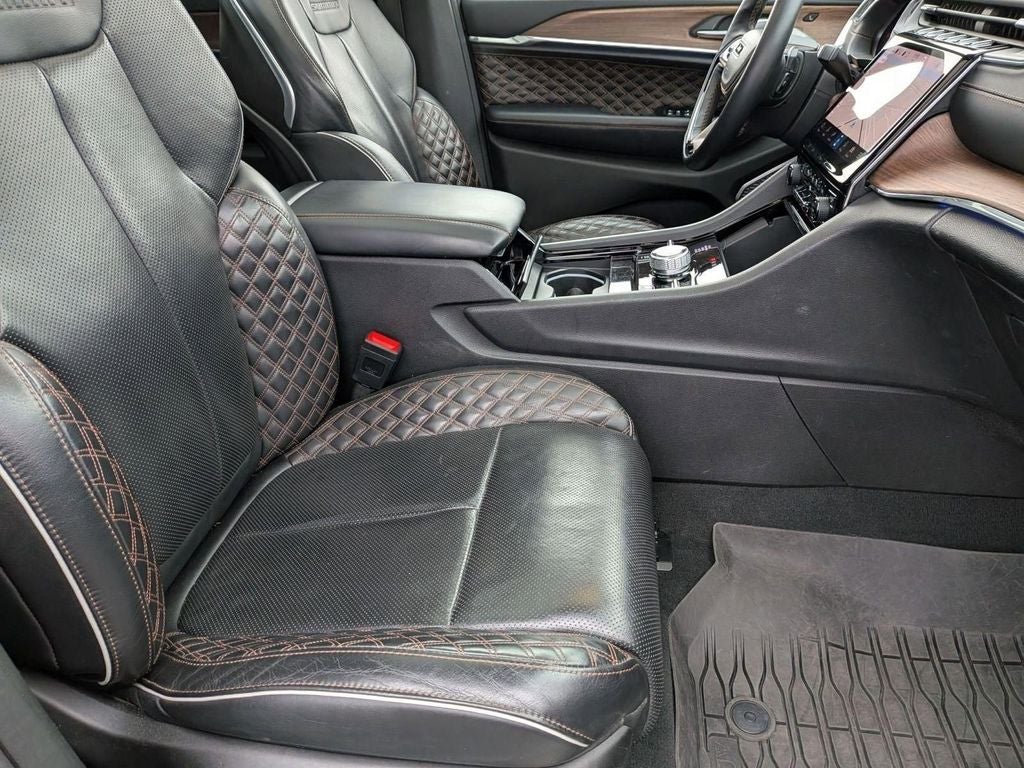 2023 Jeep Grand Cherokee L Summit