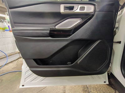 2021 Ford Explorer Platinum