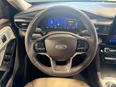 2023 Ford Explorer Platinum