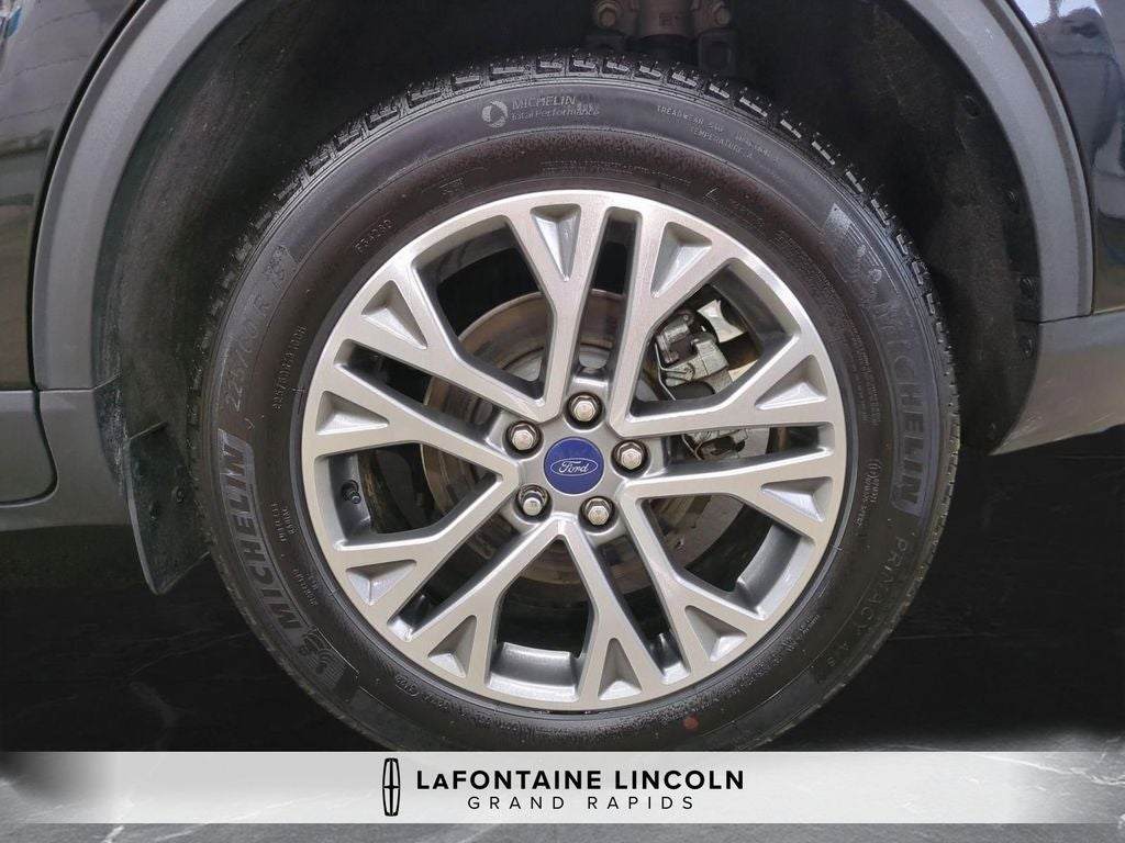 2022 Ford Escape SEL