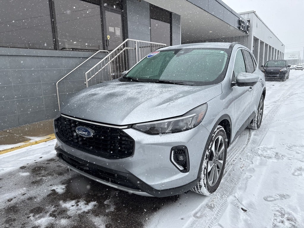 2023 Ford Escape Platinum