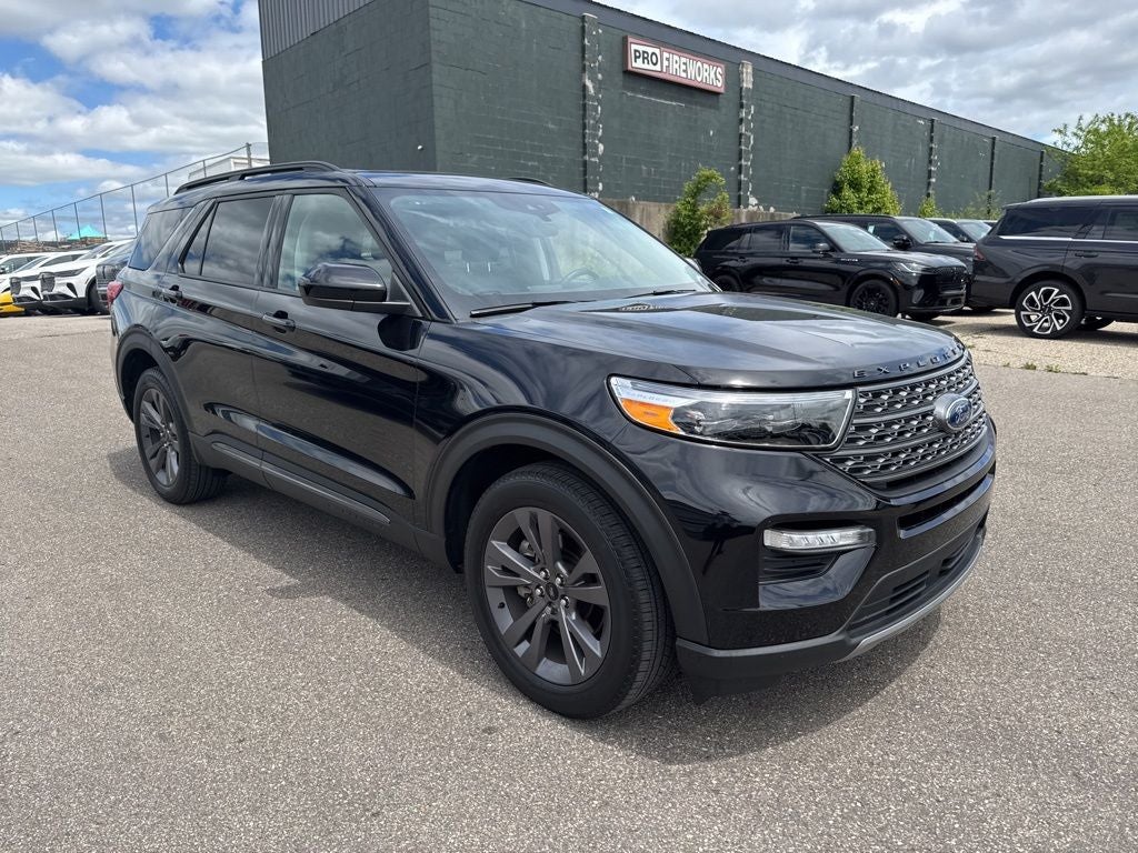 2024 Ford Explorer XLT