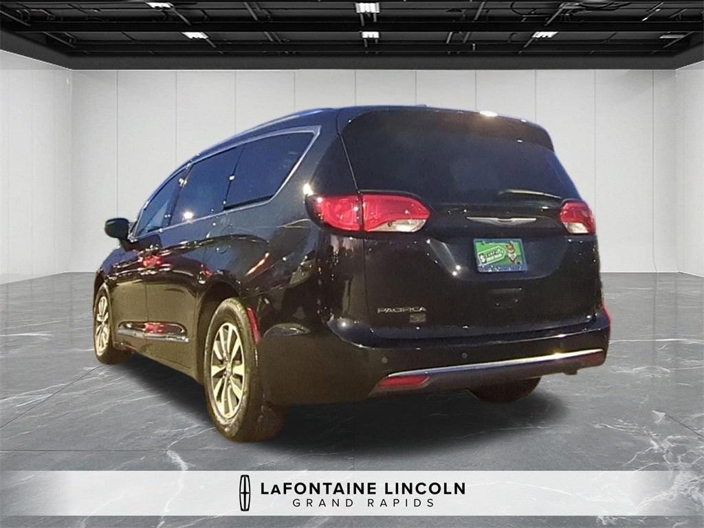 2020 Chrysler Pacifica Touring L Plus