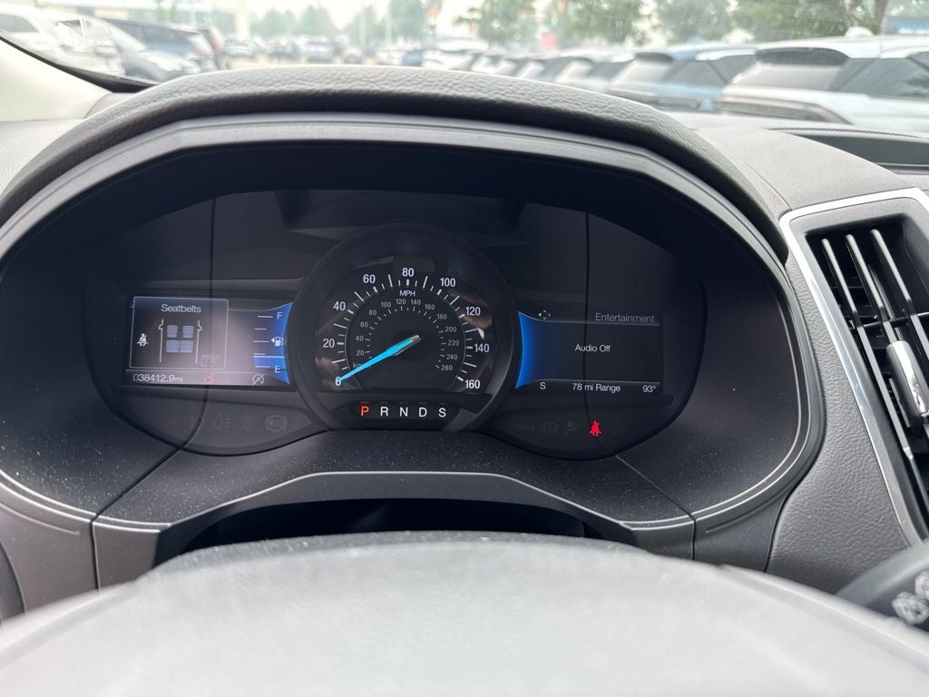2022 Ford Edge Titanium