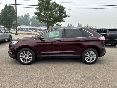 2022 Ford Edge Titanium