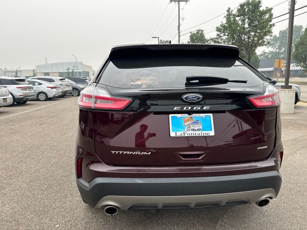 2022 Ford Edge Titanium