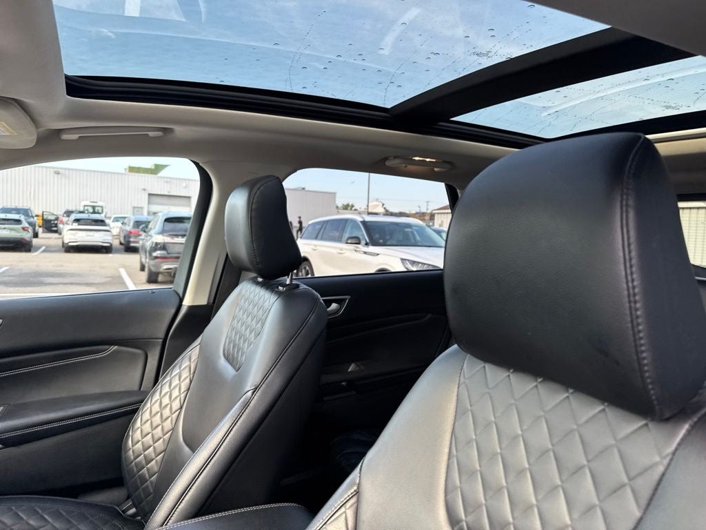 2023 Ford Edge Titanium