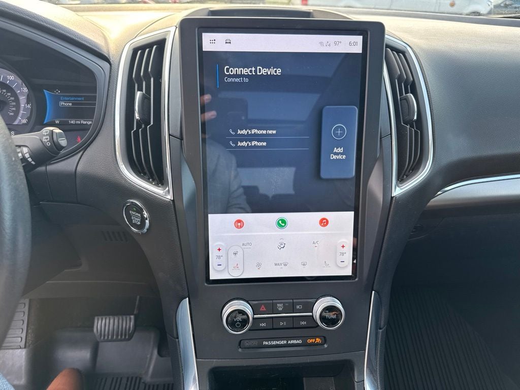 2023 Ford Edge Titanium