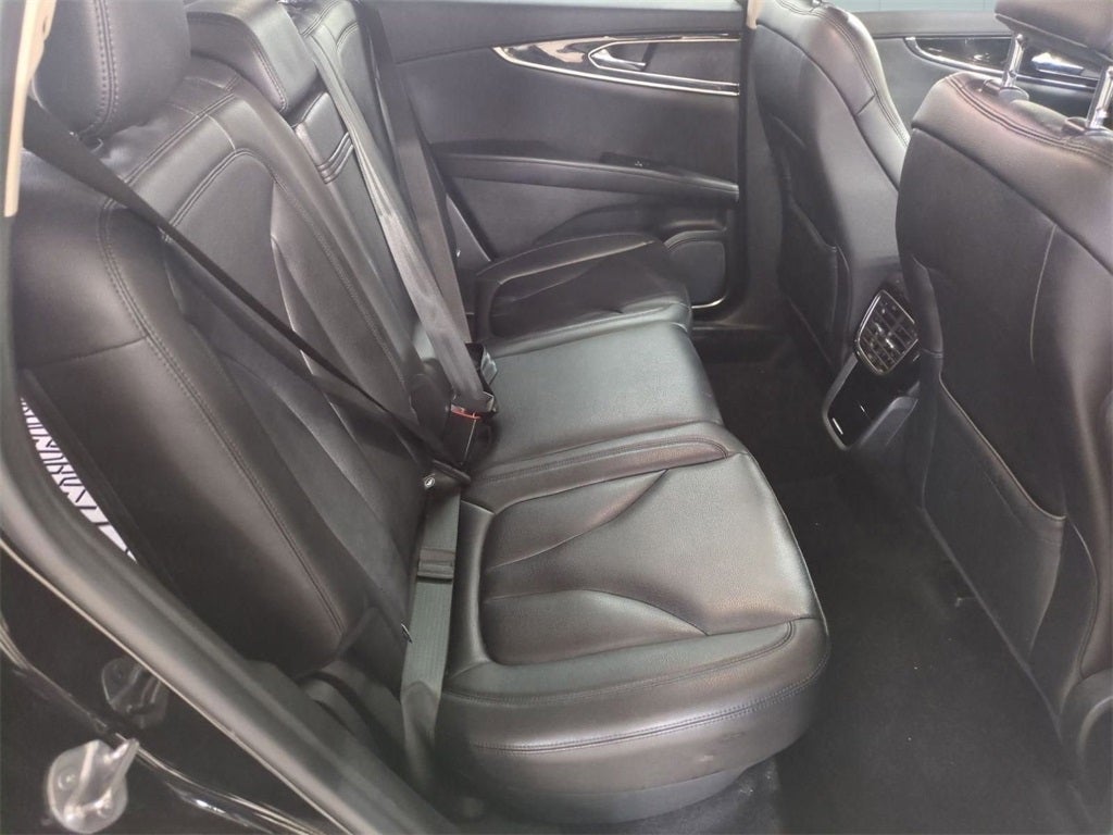 2023 Lincoln Nautilus Standard