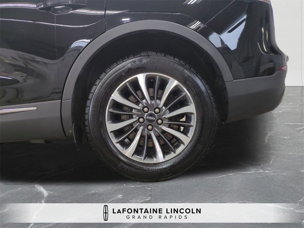 2023 Lincoln Nautilus Standard