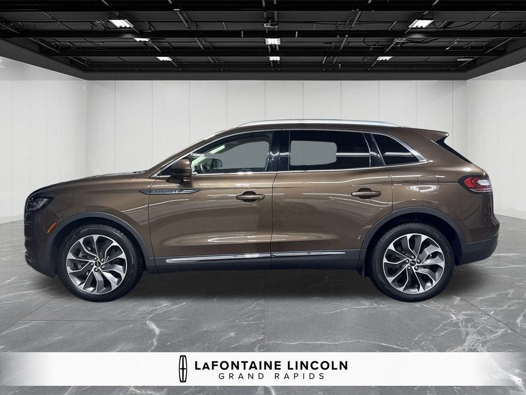 2022 Lincoln Nautilus Reserve