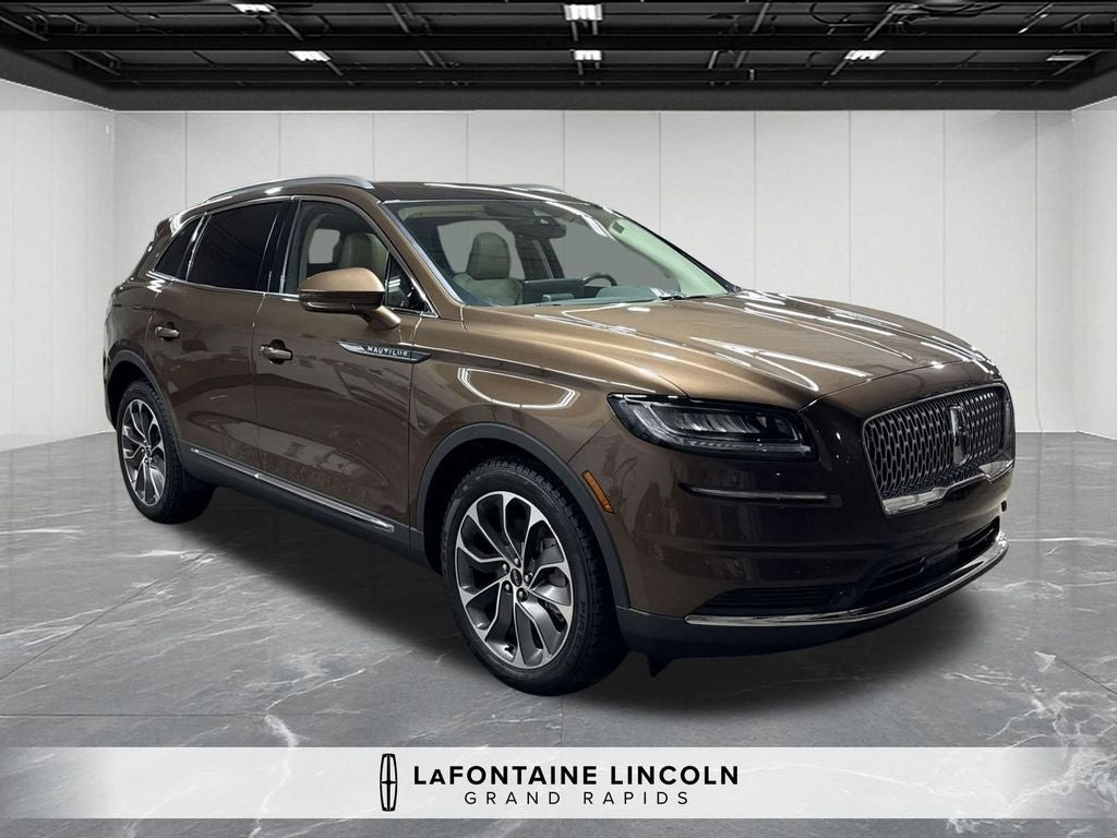 2022 Lincoln Nautilus Reserve
