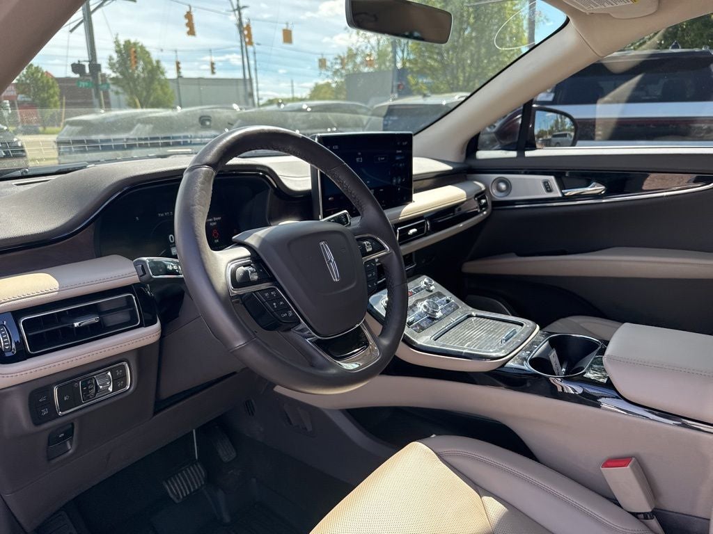 2023 Lincoln Nautilus Reserve