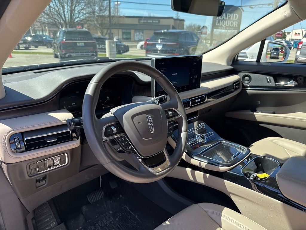 2023 Lincoln Nautilus Reserve