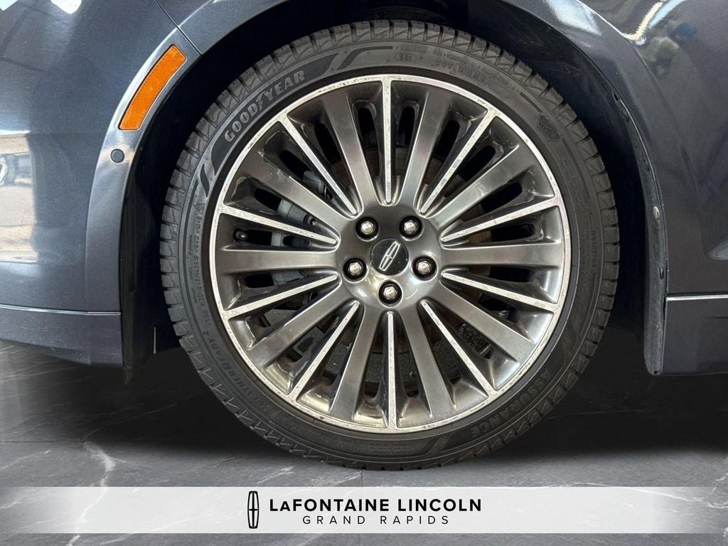 2013 Lincoln MKZ Base