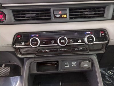 2023 Honda Pilot Touring