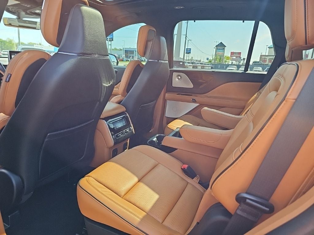 2023 Lincoln Aviator Black Label