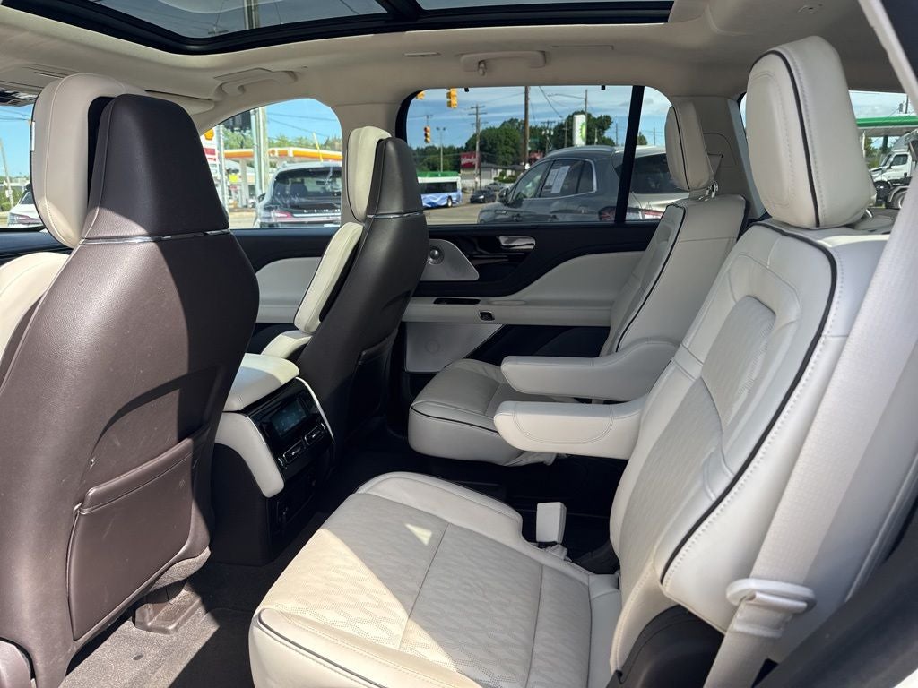 2023 Lincoln Aviator Black Label
