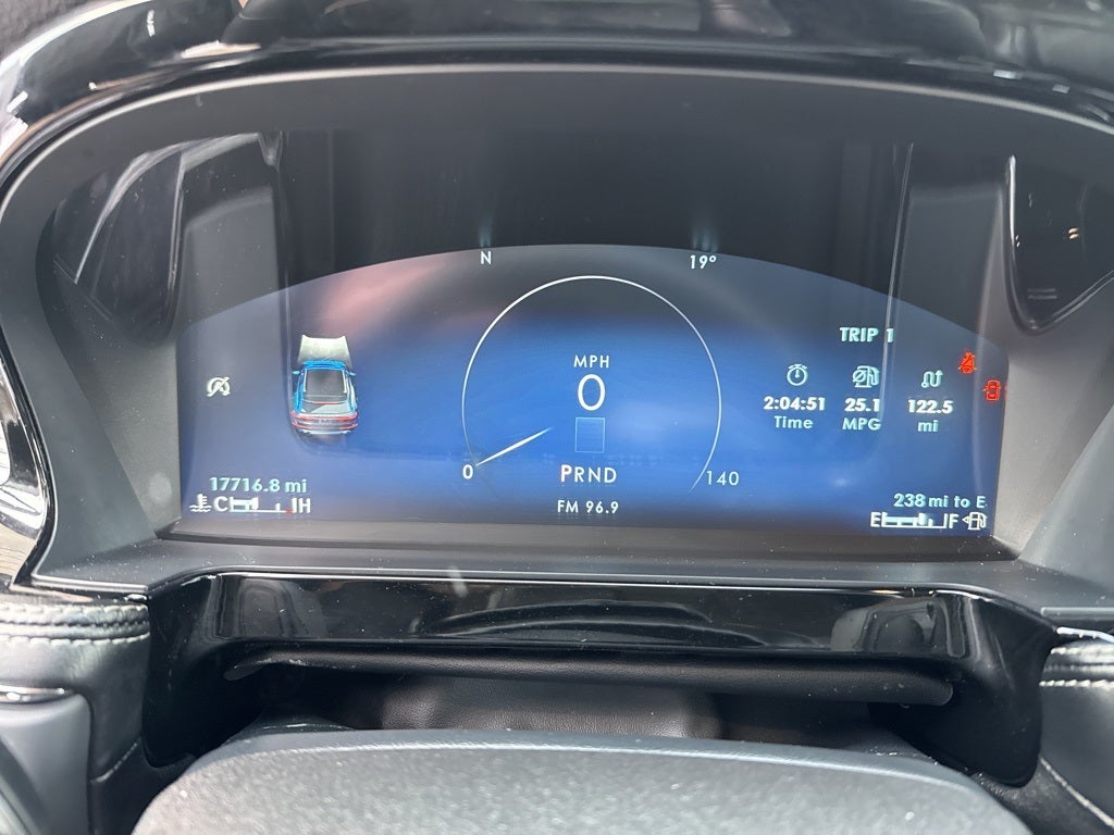 2023 Lincoln Corsair Standard