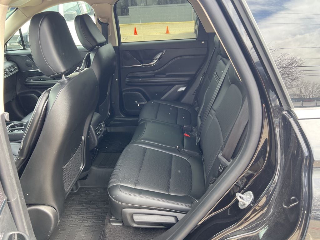 2023 Lincoln Corsair Standard