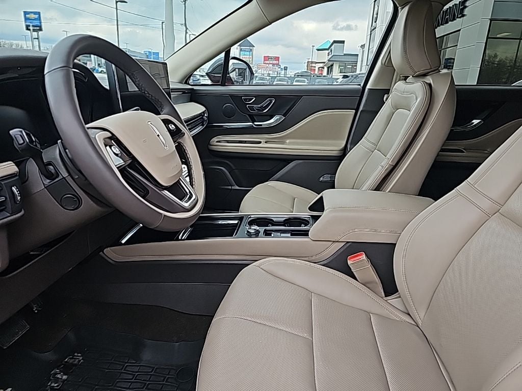 2023 Lincoln Corsair Standard