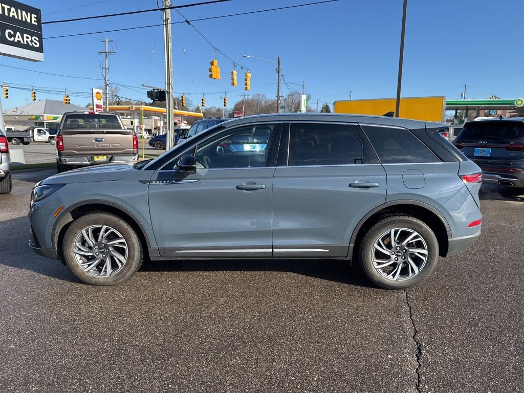 2023 Lincoln Corsair Standard