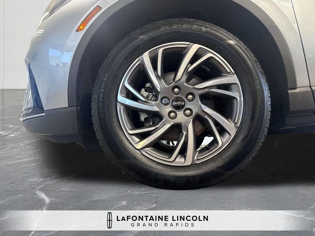 2023 Lincoln Corsair Standard