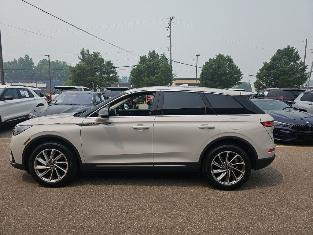 2024 Lincoln Corsair Premiere