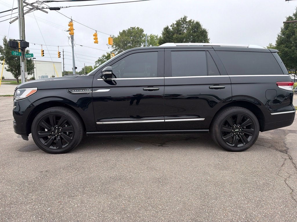 2023 Lincoln Navigator Reserve