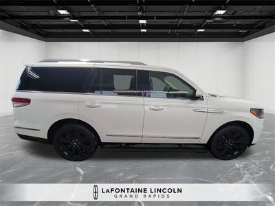 2022 Lincoln Navigator Reserve