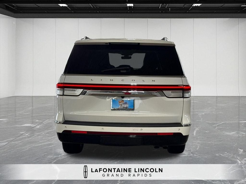 2022 Lincoln Navigator Reserve