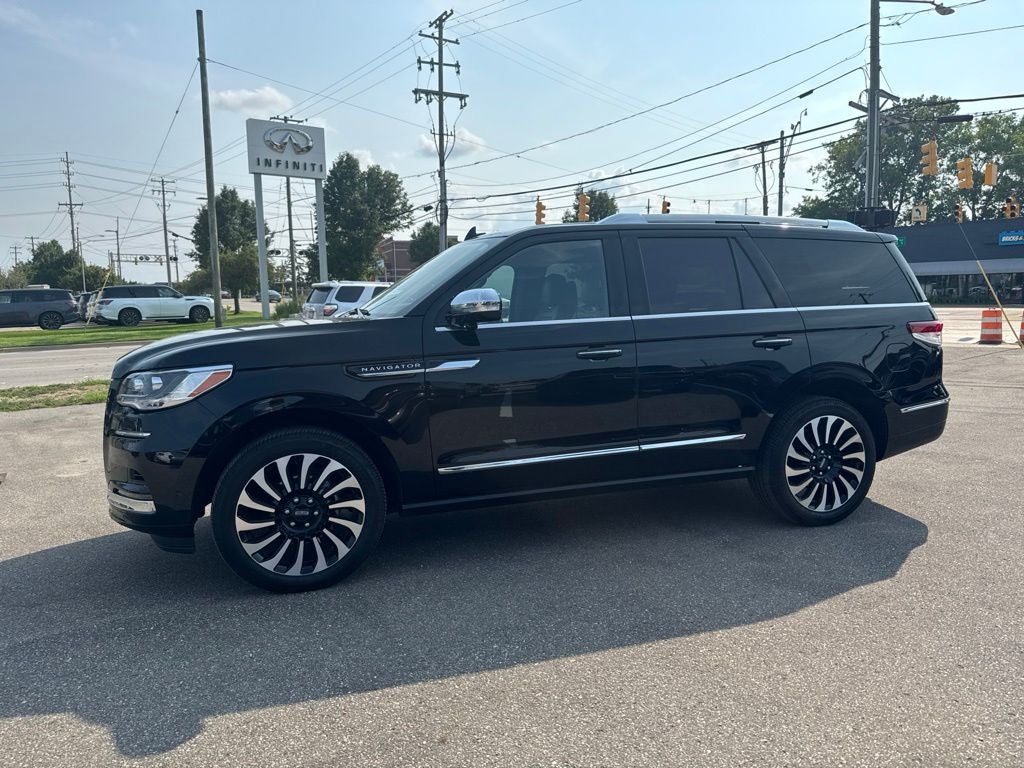 2024 Lincoln Navigator Black Label