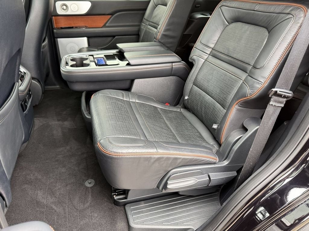 2024 Lincoln Navigator Black Label