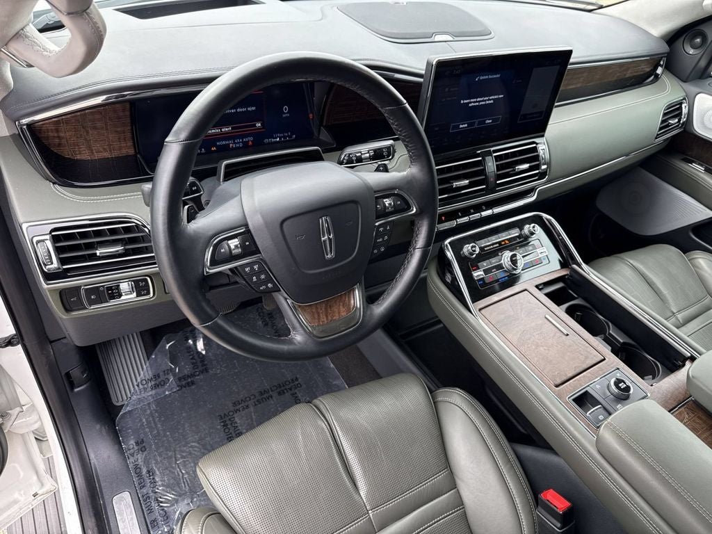 2024 Lincoln Navigator Black Label
