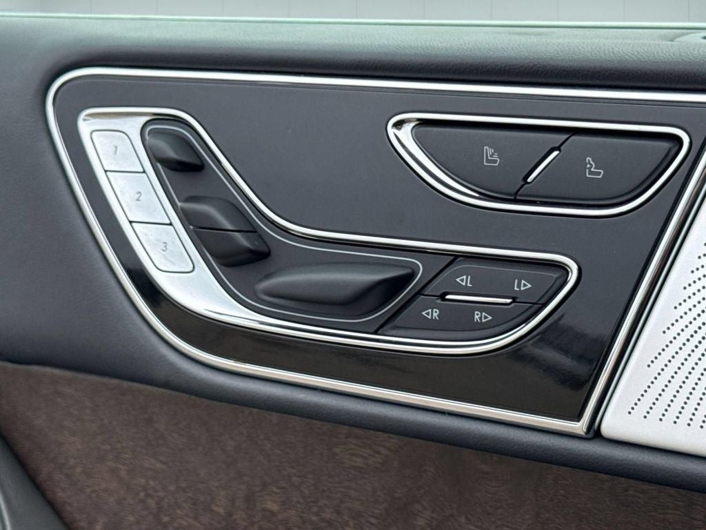 2024 Lincoln Navigator Black Label