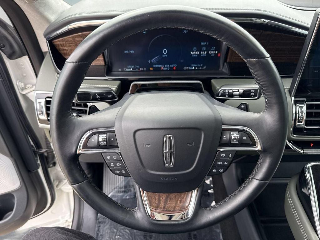 2024 Lincoln Navigator Black Label
