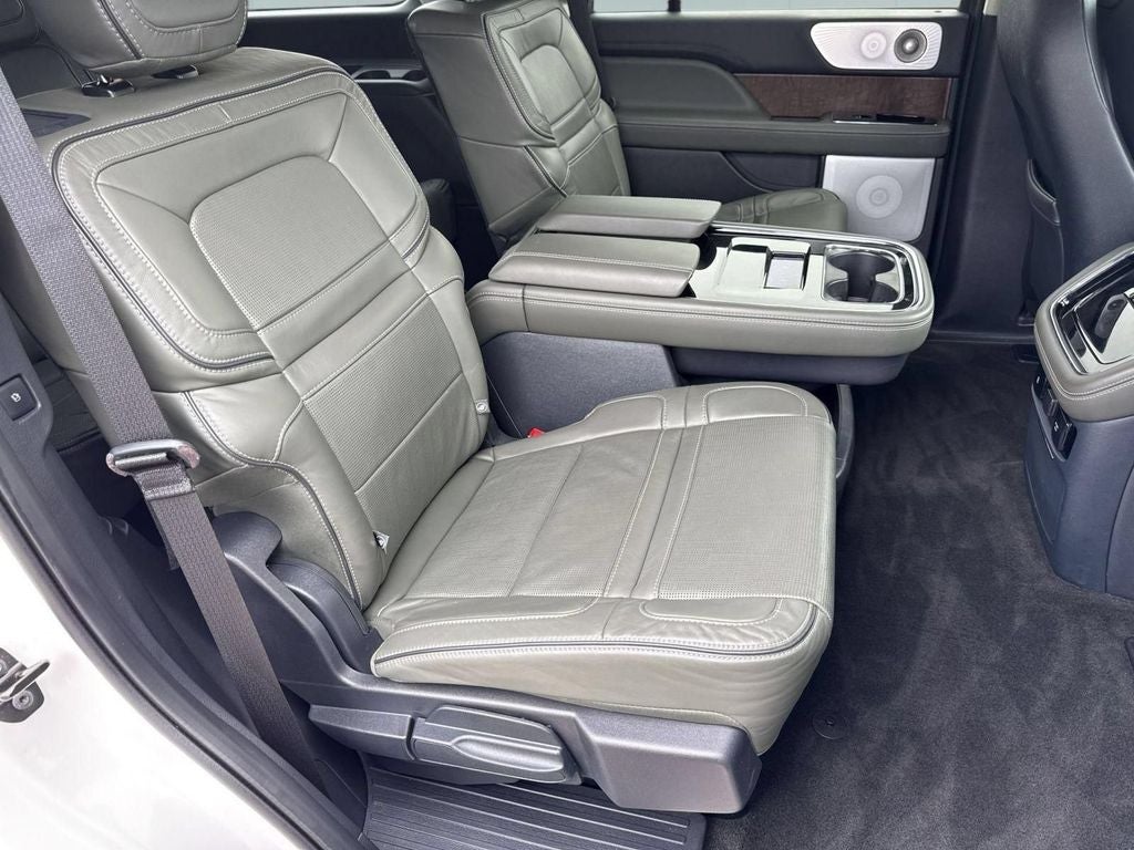 2024 Lincoln Navigator Black Label