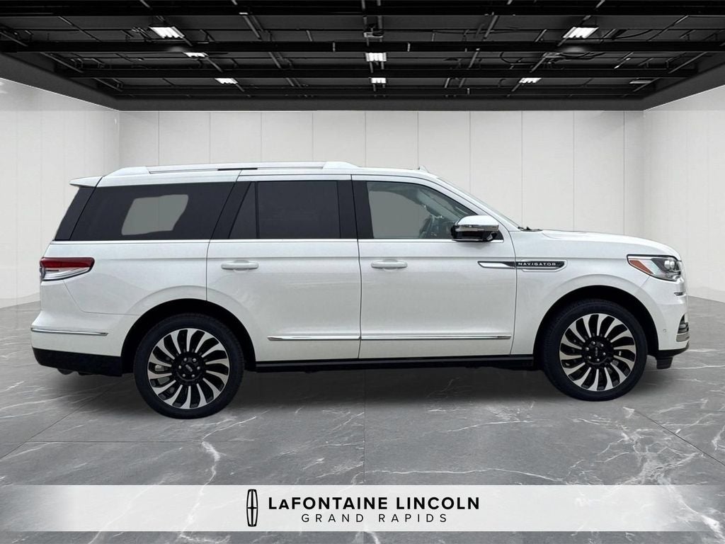 2024 Lincoln Navigator Black Label