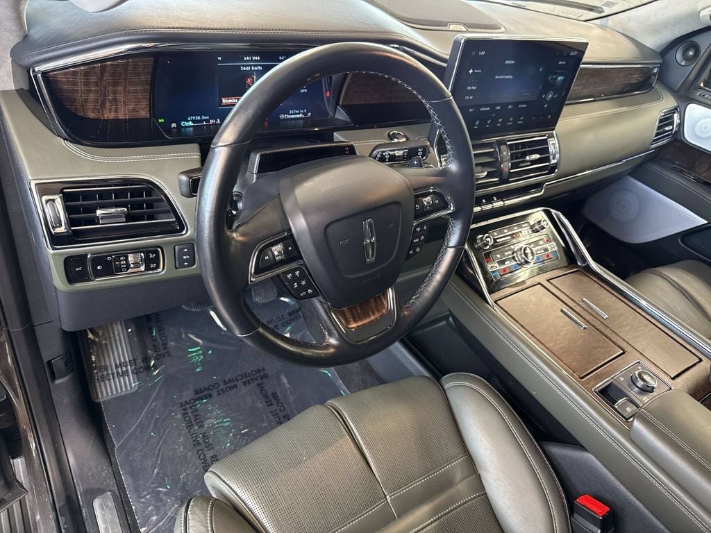 2023 Lincoln Navigator Black Label