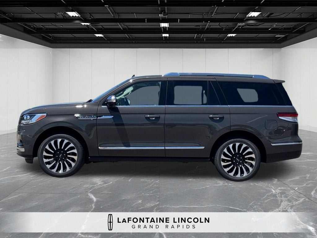 2023 Lincoln Navigator Black Label