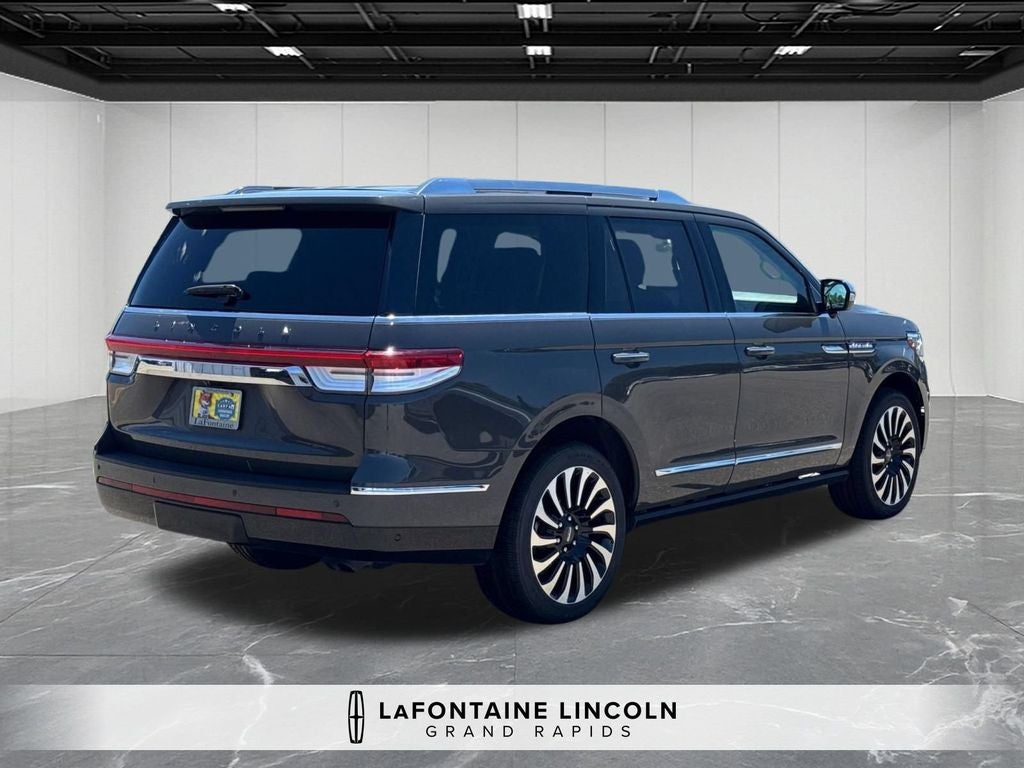 2023 Lincoln Navigator Black Label