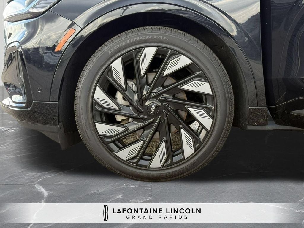2024 Lincoln Nautilus Reserve