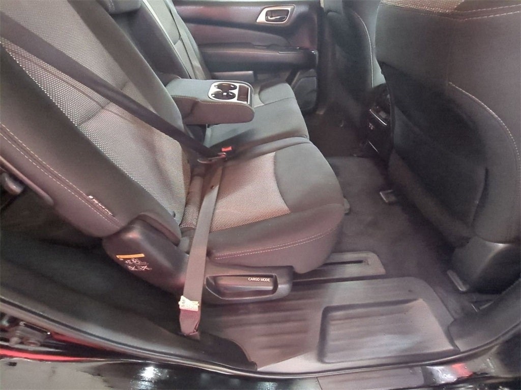 2020 Nissan Pathfinder SV