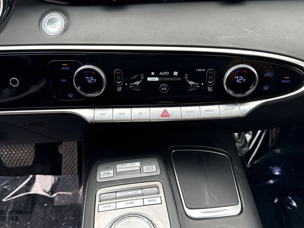 2025 Genesis GV70 2.5T