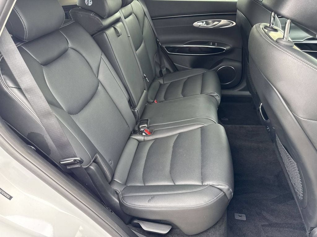 2025 Genesis GV70 2.5T