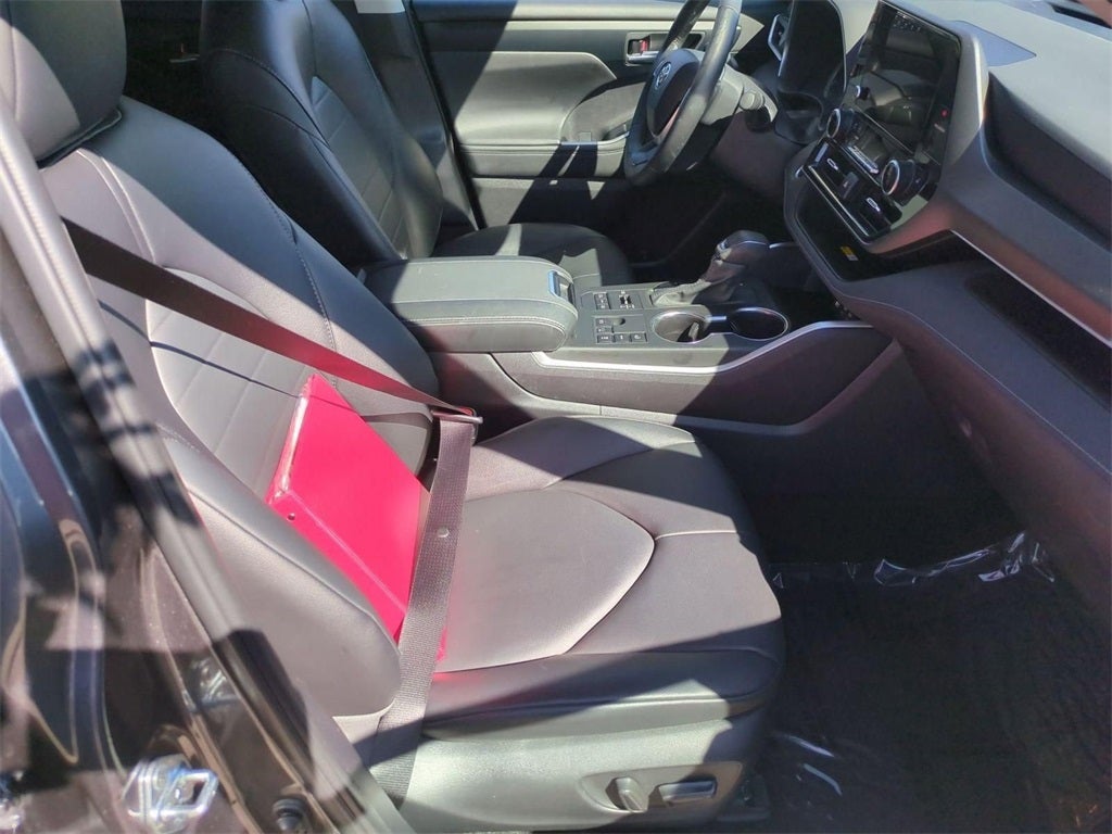 2024 Toyota Highlander XLE